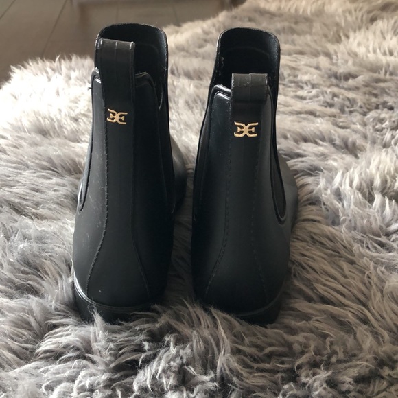 Sam Edelman Rain Boot - Picture 2 of 4